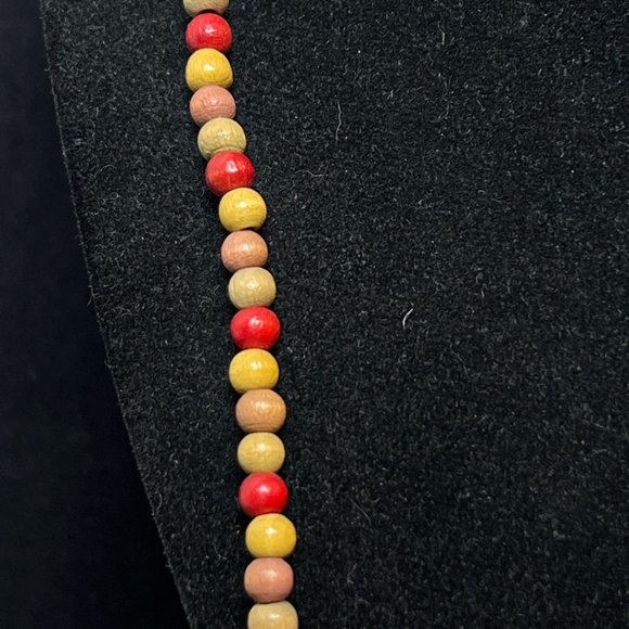 Vintage Red, Tan & Brown Wooden Bead Necklace And Bracelet Set (310) - Picture 3 of 7